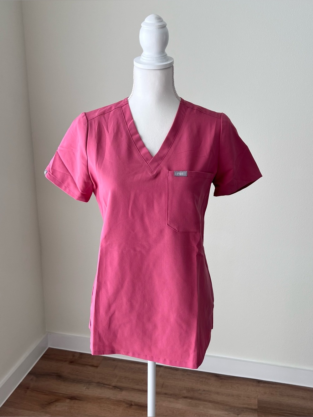 FIGS Catarina Scrub Top
